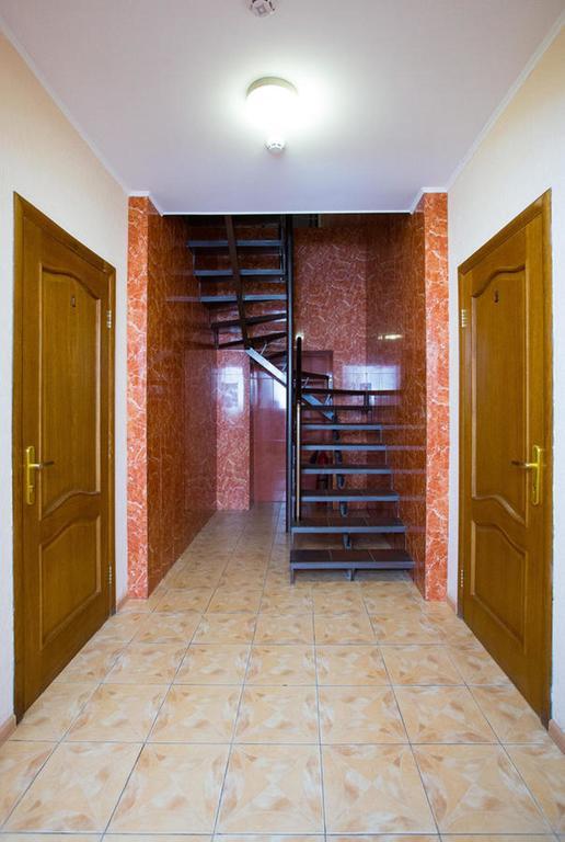 Oasis Hotel Odessa Exterior photo